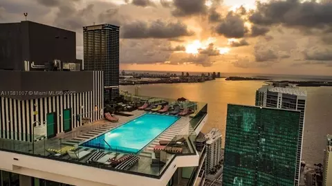1300 S Miami Ave #2208, Miami, FL 33130