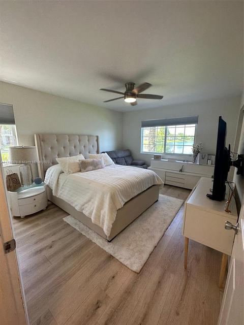 5001 Wiles Rd #102, Coconut Creek, FL 33073