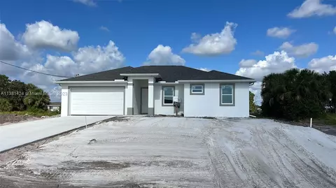 1047 N Naples St, Labelle, FL 33935 photo 1