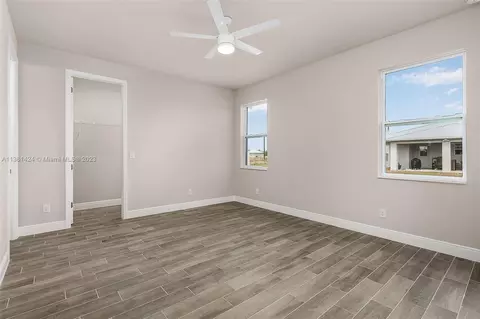 1047 N Naples St, Labelle, FL 33935 photo 10