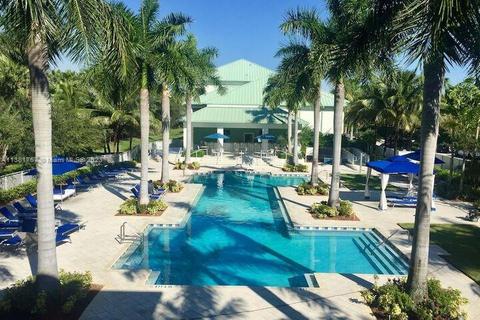 5300 NW 87th Ave #707, Doral, FL 33178