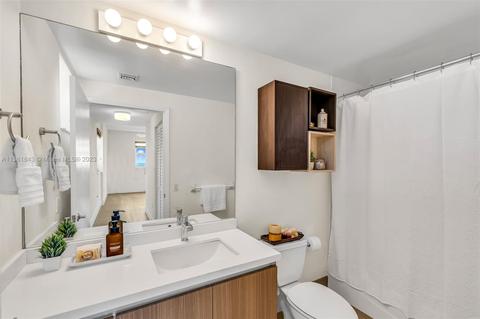 185 14 Th Ter #1908, Miami, FL 33131 photo 22