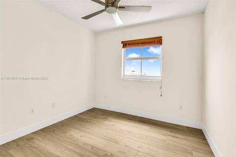 185 14 Th Ter #1908, Miami, FL 33131 photo 18
