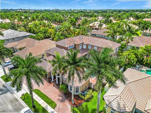 13786 NW 19th St, Pembroke Pines, FL 33028