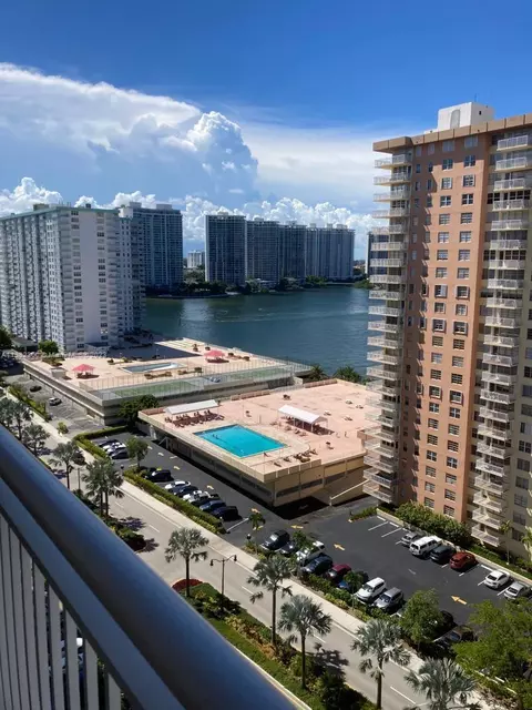 250 174th St #1706, Sunny Isles Beach, FL 33160