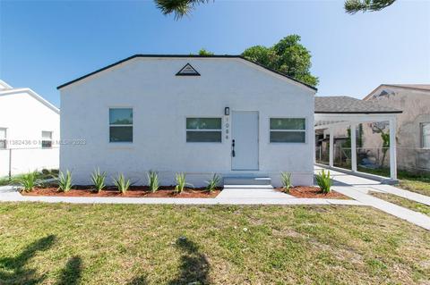 1084 NW 64th St, Miami, FL 33150