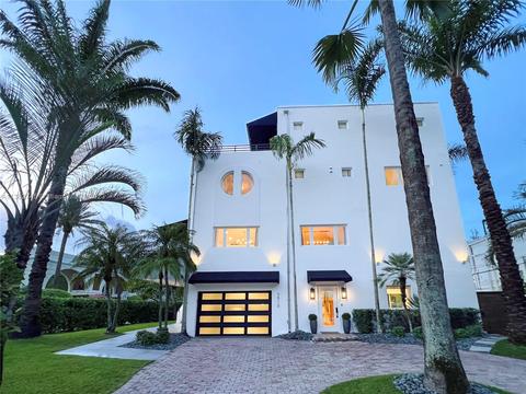3510 Rockerman Rd, Miami, FL 33133