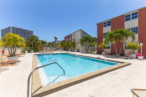 1770 79th St Cswy #D203, North Bay Village, FL 33141