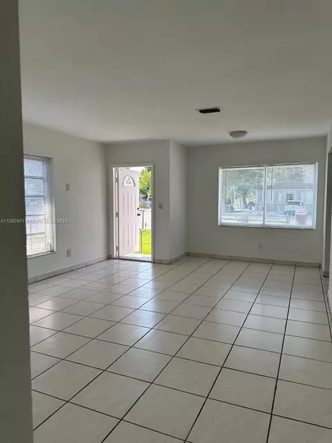 102 E 18th St, Hialeah, FL 33010 photo 10