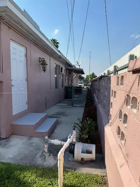 102 E 18th St, Hialeah, FL 33010 photo 6