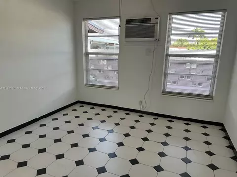 102 E 18th St, Hialeah, FL 33010 photo 19