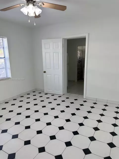 102 E 18th St, Hialeah, FL 33010 photo 13