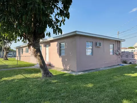 102 E 18th St, Hialeah, FL 33010 photo 3