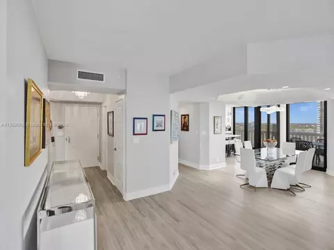 3000 Island Blvd #2403, Aventura, FL 33160