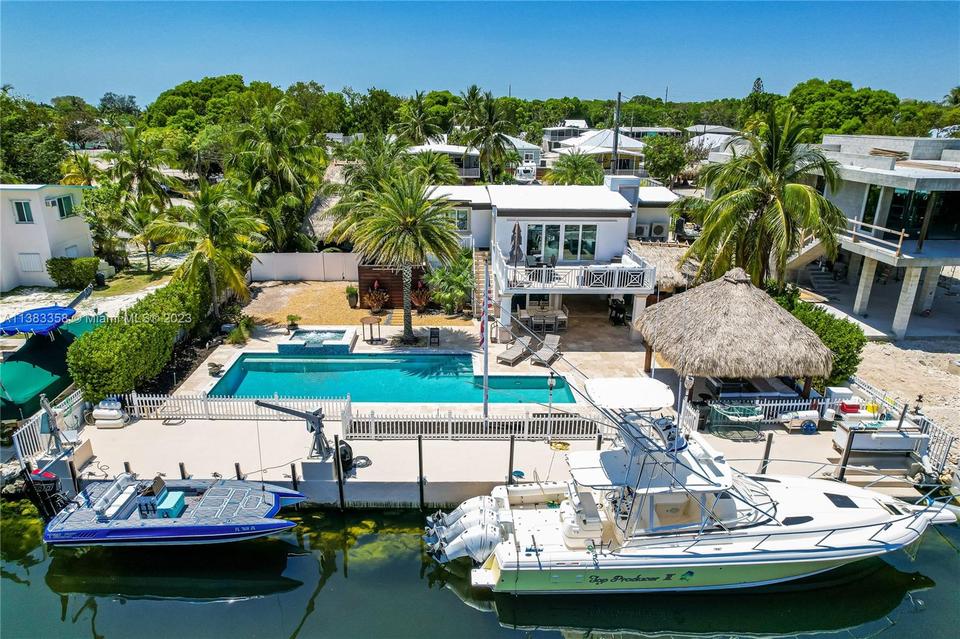 528 Sound Dr, Key Largo, FL 33037 63 Photos MLS A11383358 Movoto