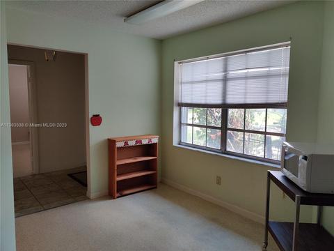 141 Arrowhead Cir, Jupiter, FL 33458 photo 9