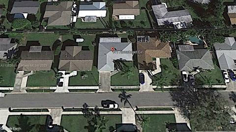 141 Arrowhead Cir, Jupiter, FL 33458 photo 2