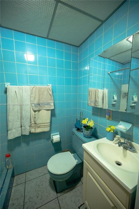 Undisclosed, Hialeah, FL 33012 photo 14