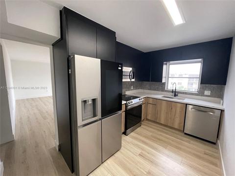 7765 SW 86th St #F2-412, Miami, FL 33143