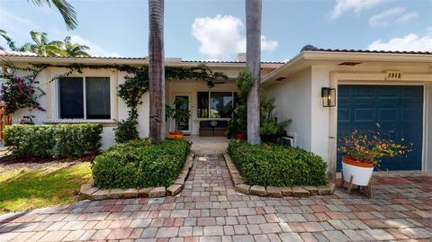 9048 Emerson Ave, Surfside, FL 33154 photo 4