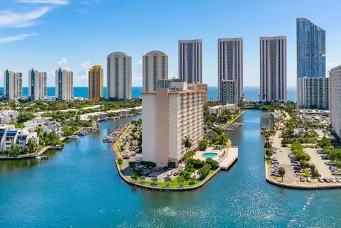 400 Kings Point Dr #1407, Sunny Isles Beach, FL 33160