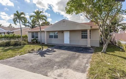 1271 SW 73rd Ave, North Lauderdale, FL 33068