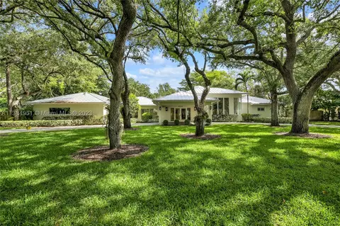 6335 SW 110th St, Pinecrest, FL 33156