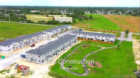 359 NW 12th Ave #359, Florida City, FL 33034