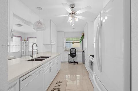 4402 NW 47th Ct, Tamarac, FL 33319