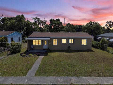 15611 NE 15th Ct, North Miami Beach, FL 33162