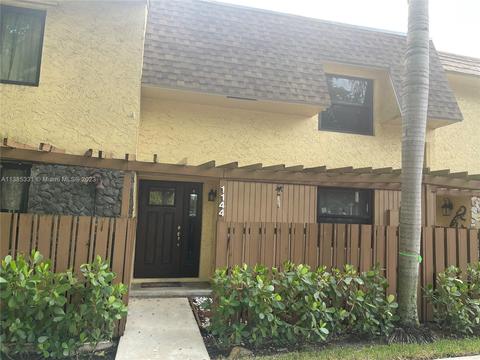 1144 N University Dr, Plantation, FL 33322