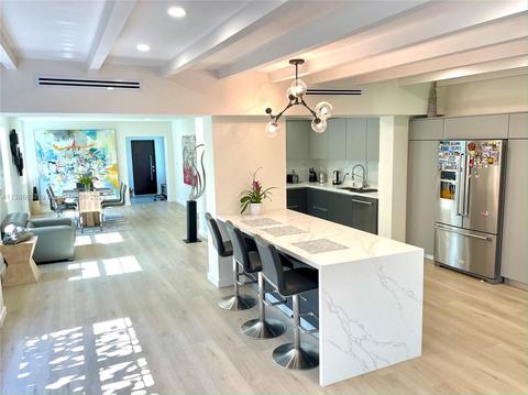 2350 Overbrook St, Miami, FL 33133