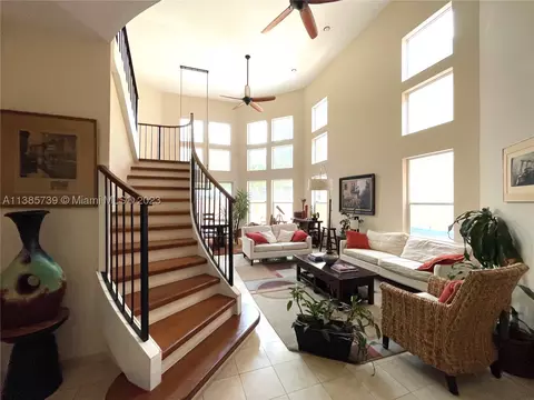 20758 NE 37th Ave, Aventura, FL 33180