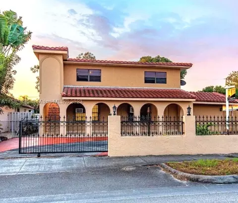 160 W 41st St, Hialeah, FL 33012