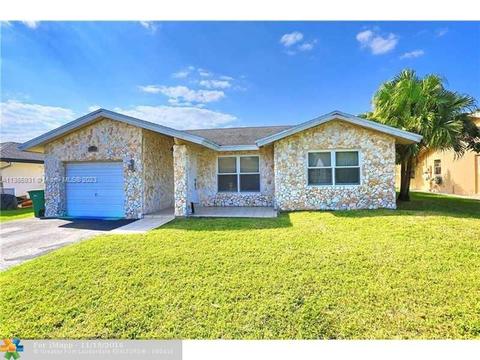 8225 NW 94th Ave, Tamarac, FL 33321
