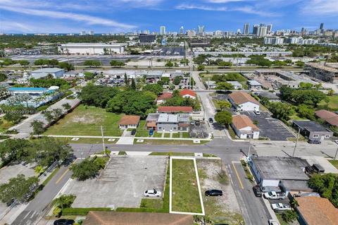 2 Nw Ave, Hallandale Beach, FL 33009