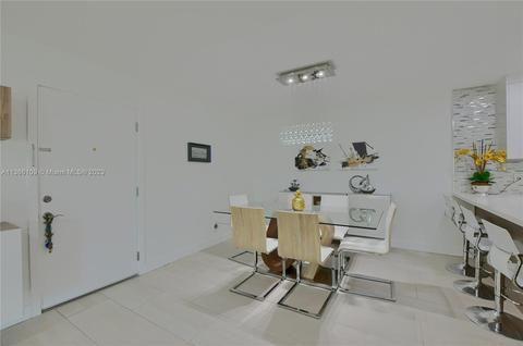 22745 SW 66th Ave #206, Boca Raton, FL 33428