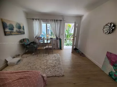 945 Meridian Ave #6, Miami Beach, FL 33139