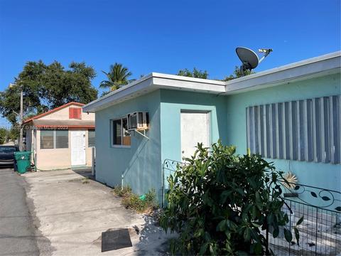 226 SW 11th St, Dania Beach, FL 33004