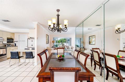 600 W 53rd Ter, Hialeah, FL 33012 photo 7