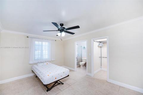 600 W 53rd Ter, Hialeah, FL 33012 photo 14