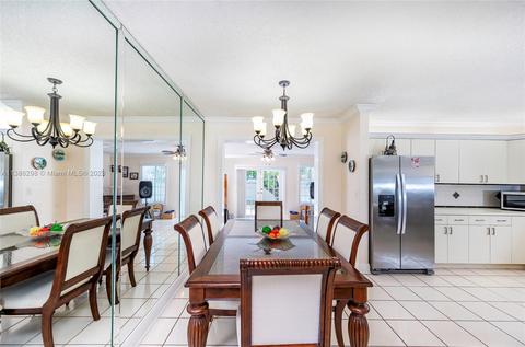 600 W 53rd Ter, Hialeah, FL 33012 photo 6