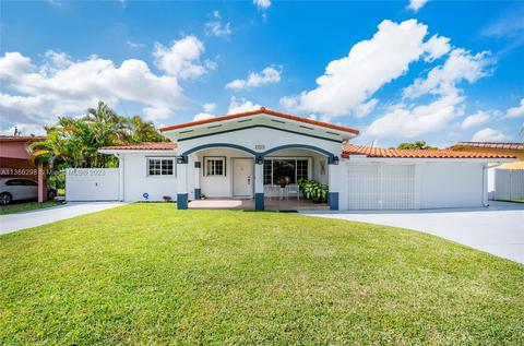 600 W 53rd Ter, Hialeah, FL 33012 photo 2