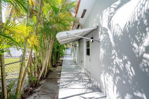 600 W 53rd Ter, Hialeah, FL 33012 photo 25