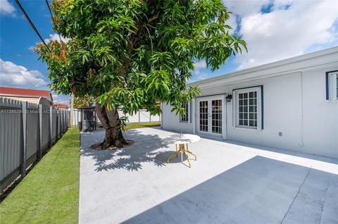 600 W 53rd Ter, Hialeah, FL 33012 photo 30