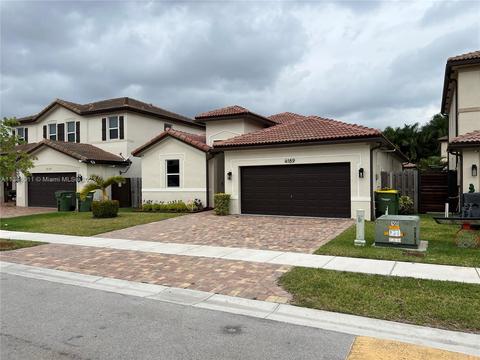 4189 NE 20th St, Homestead, FL 33033