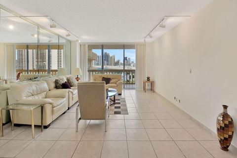 19355 Turnberry Way #6F, Aventura, FL 33180