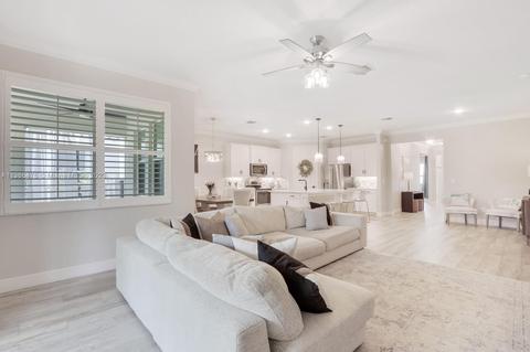 4670 SW Ardsley Dr, Stuart, FL 34997 photo 10