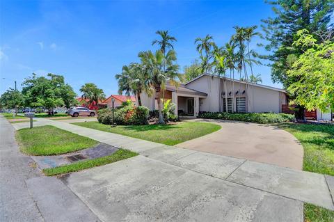 2500 SW 99th Ave, Miami, FL 33165