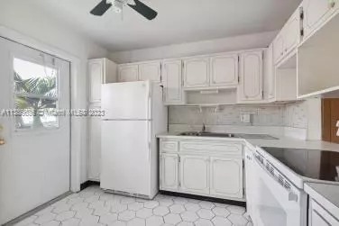 2200 Park Ln #108, Hollywood, FL 33021
